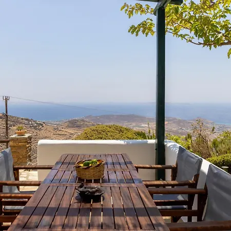 Jardin D'été Hébergement de vacances Triandáros