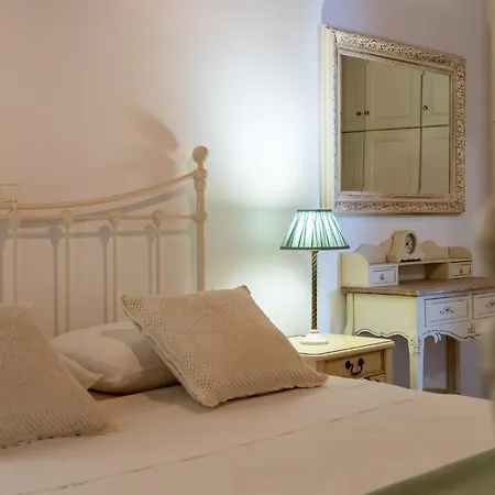 Jardin D'été Hébergement de vacances Triandáros