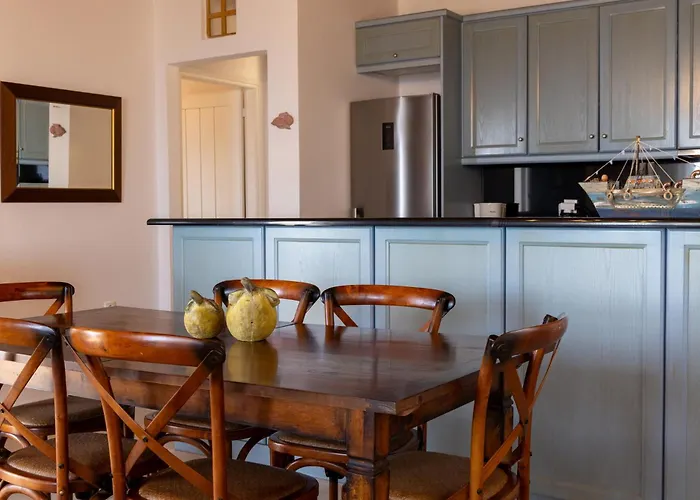 Holiday home Jardin D'ete Triandaros (Tinos)